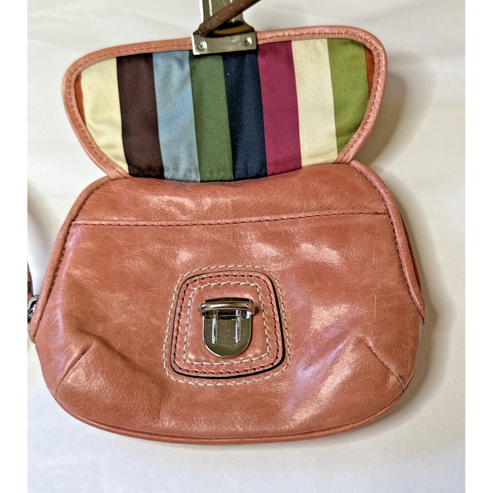 Rare VTG Coach Legacy Push lock Wristlet Coral Leather Interior Stripe Pattern - Picture 3 of 5